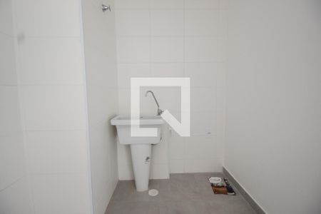 Apartamento para alugar com 34m², 2 quartos e sem vaga Apartamento para alugar com 34m², 2 quartos e sem vagaÁrea de serviço