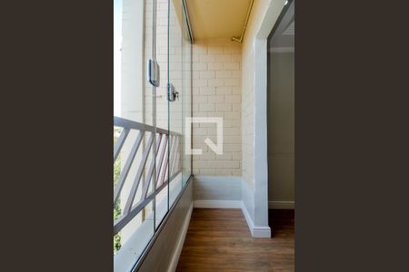 Varanda da Sala de apartamento à venda com 2 quartos, 57m² em Jardim Iporanga, Guarulhos