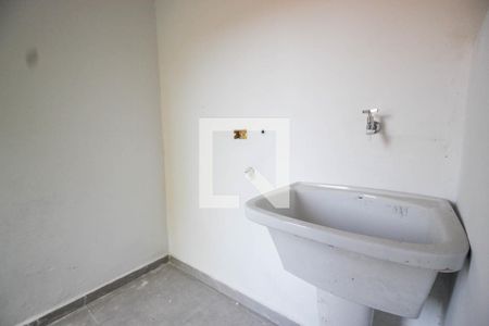 Casa para alugar com 100m², 2 quartos e 1 vagaÁrea de serviço