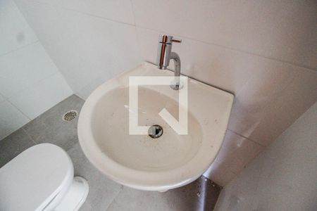 Casa para alugar com 100m², 2 quartos e 1 vagaLavabo
