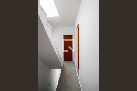 Casa para alugar com 100m², 2 quartos e 1 vagaCorredor