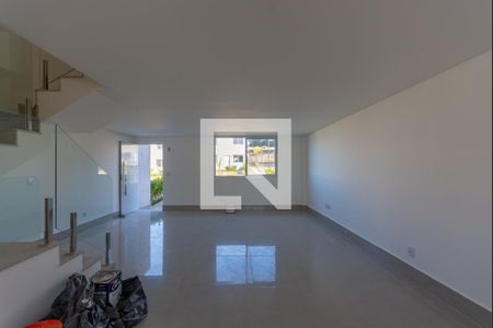 Sala de casa para alugar com 3 quartos, 117m² em Trevo, Belo Horizonte