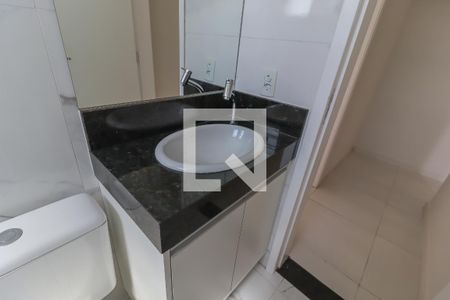 Apartamento à venda com 48m², 2 quartos e 1 vaga Apartamento à venda com 48m², 2 quartos e 1 vagaBanheiro