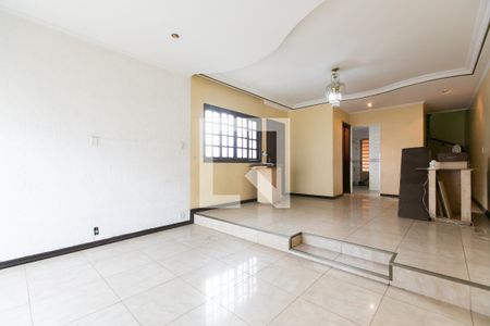 Sala de casa à venda com 3 quartos, 176m² em Vila Taquari, São Paulo