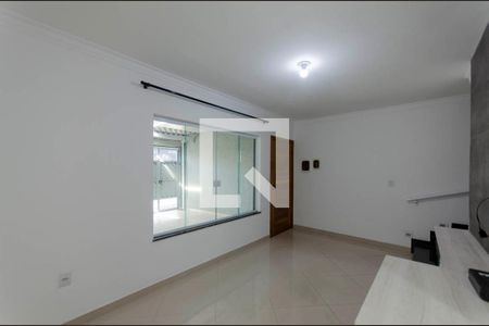 Sala de casa para alugar com 2 quartos, 76m² em Vila Nova Savoia, São Paulo