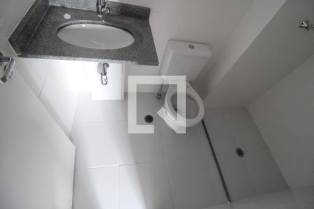 Apartamento para alugar com 58m², 2 quartos e 1 vagaBanheiro da suíte 