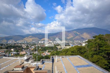 Sala de apartamento para alugar com 2 quartos, 40m² em Floresta, Nova Iguaçu