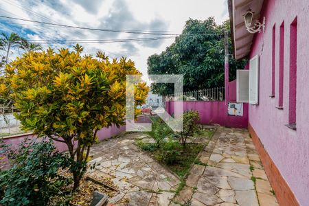 Casa à venda com 160m², 2 quartos e sem vaga Casa à venda com 160m², 2 quartos e sem vagaQuintal da frente