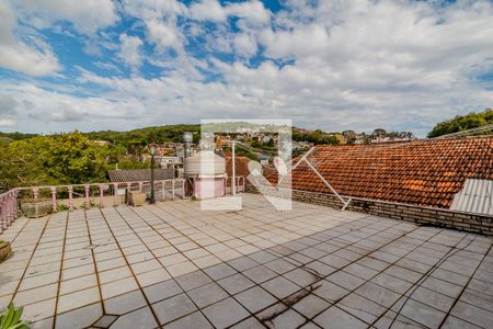 Casa à venda com 160m², 2 quartos e sem vaga Casa à venda com 160m², 2 quartos e sem vagaTerraço