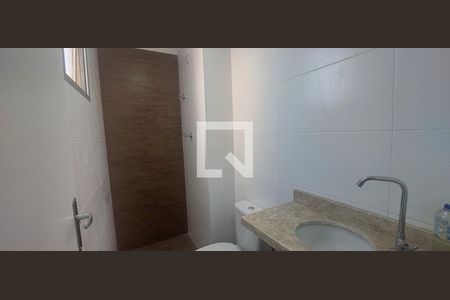 Apartamento para alugar com 55m², 2 quartos e 1 vaga Apartamento para alugar com 55m², 2 quartos e 1 vagaBanheiro