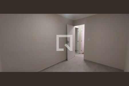 Quarto 2  de apartamento para alugar com 2 quartos, 55m² em Jardim do Estádio, Santo André