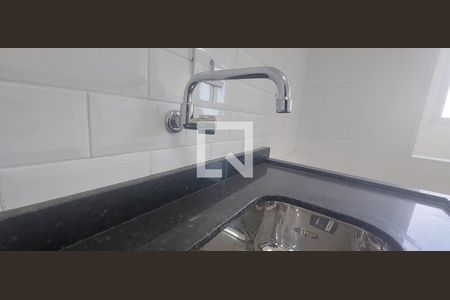 Cozinha de apartamento para alugar com 2 quartos, 55m² em Jardim do Estádio, Santo André