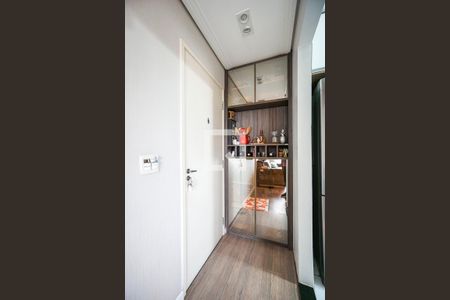 Hall de entrada de apartamento à venda com 3 quartos, 63m² em Vila Moreira, São Paulo