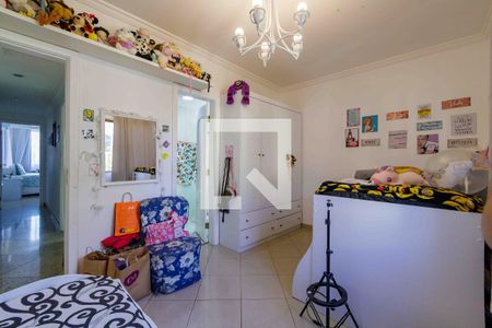 Casa de condomínio à venda com 315m², 4 quartos e 2 vagasSuíte 2