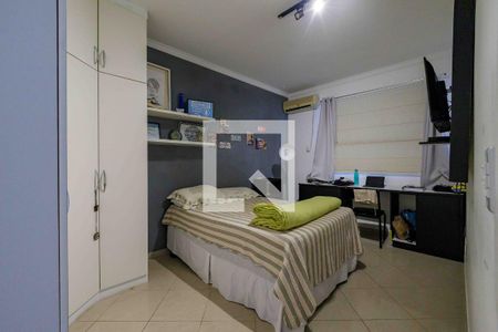 Casa de condomínio à venda com 315m², 4 quartos e 2 vagasQuarto 2