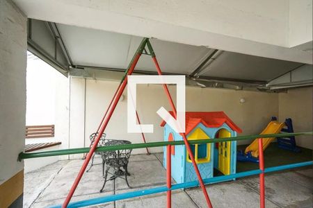 Apartamento à venda com 168m², 4 quartos e 2 vagasÁrea comum - Playground