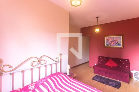 Casa à venda com 120m², 2 quartos e 2 vagasSuíte 2