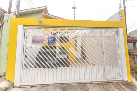 Casa à venda com 120m², 2 quartos e 2 vagasFachada