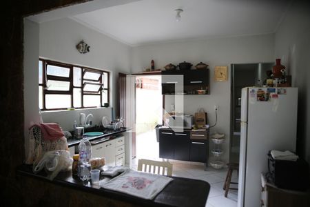 Cozinha de casa para alugar com 2 quartos, 90m² em Real, Praia Grande