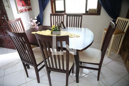 Sala de casa para alugar com 2 quartos, 90m² em Real, Praia Grande