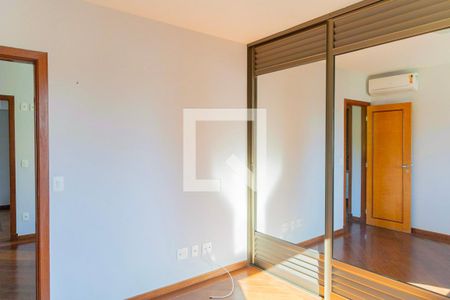 Suíte de apartamento para alugar com 2 quartos, 90m² em Savassi, Belo Horizonte