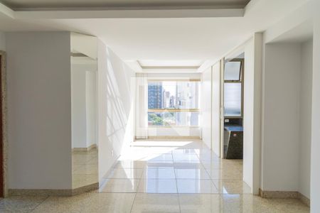 Sala de apartamento para alugar com 2 quartos, 90m² em Savassi, Belo Horizonte