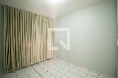 Quarto 1 de apartamento para alugar com 2 quartos, 63m² em Parque Amazônia, Goiânia