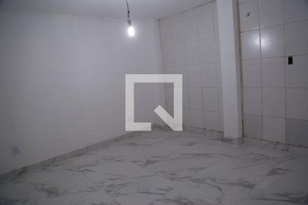 Quarto 2 de casa para alugar com 2 quartos, 110m² em Vila Cavaton, São Paulo