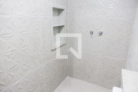 Casa à venda com 156m², 3 quartos e 2 vagas Casa à venda com 156m², 3 quartos e 2 vagasBanheiro