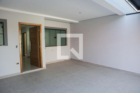 Casa à venda com 156m², 3 quartos e 2 vagas Casa à venda com 156m², 3 quartos e 2 vagasGaragem
