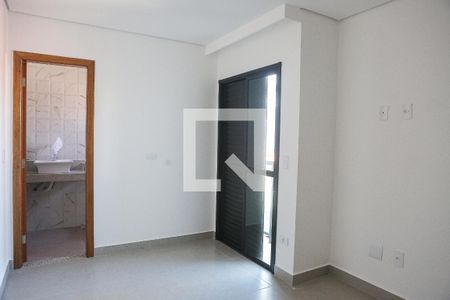 Casa à venda com 156m², 3 quartos e 2 vagas Casa à venda com 156m², 3 quartos e 2 vagasSuite
