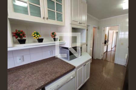 Apartamento à venda com 200m², 5 quartos e 4 vagasCozinha