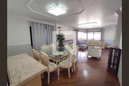 Apartamento à venda com 200m², 5 quartos e 4 vagasSala