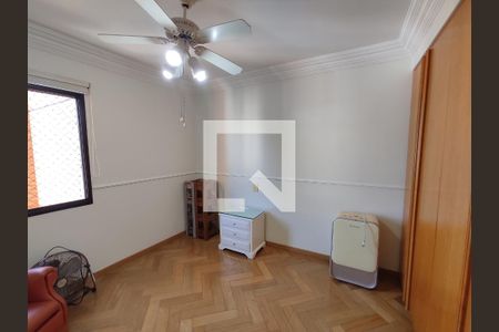 Apartamento à venda com 200m², 5 quartos e 4 vagasQuarto 5