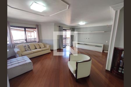 Apartamento à venda com 200m², 5 quartos e 4 vagasSala