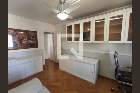 Apartamento à venda com 200m², 5 quartos e 4 vagasQuarto 4