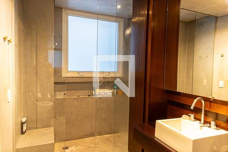 Apartamento à venda com 130m², 1 quarto e sem vagaBanheiro Suíte