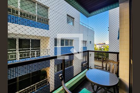 Sacada de apartamento para alugar com 3 quartos, 89m² em Jardim Virginia, Guarujá