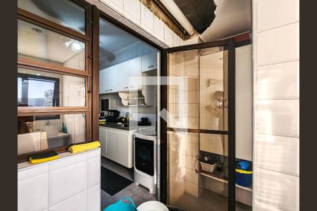 Apartamento para alugar com 89m², 3 quartos e 1 vagaÁrea de Serviço