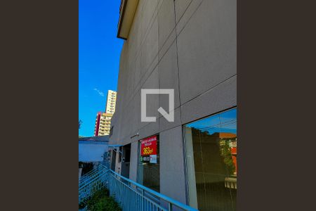 Apartamento para alugar com 49m², 2 quartos e 1 vaga Apartamento para alugar com 49m², 2 quartos e 1 vagaFachada