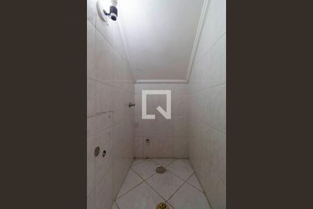 Lavabo  de casa à venda com 3 quartos, 205m² em Vila Dalila, São Paulo