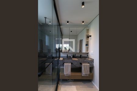 Apartamento à venda com 155m², 3 quartos e 3 vagasBanheiro da Suíte 1