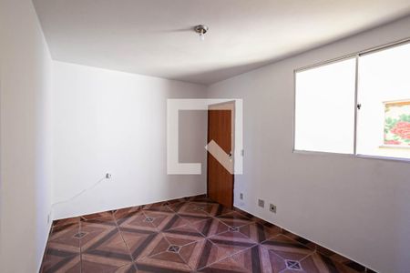 Sala  de apartamento à venda com 2 quartos, 54m² em Piratininga, Belo Horizonte