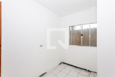 Quarto 2 de casa para alugar com 2 quartos, 60m² em Vila Caraguatá, São Paulo