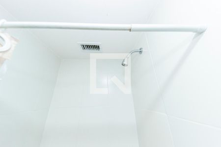 Apartamento à venda com 57m², 2 quartos e 1 vaga Apartamento à venda com 57m², 2 quartos e 1 vagaBanheiro