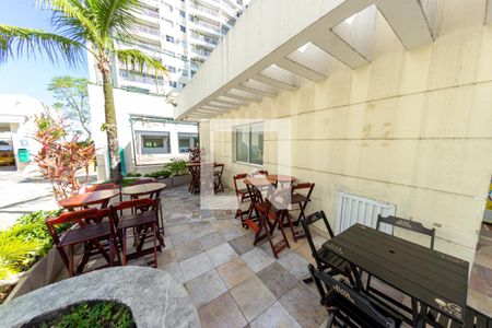 Apartamento à venda com 57m², 2 quartos e 1 vaga Apartamento à venda com 57m², 2 quartos e 1 vagaÁrea comum