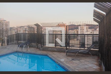 Apartamento à venda com 112m², 3 quartos e 1 vagaÁrea comum - Piscina