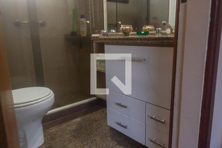 Apartamento à venda com 112m², 3 quartos e 1 vagaBanheiro da Suíte