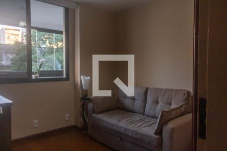 Apartamento à venda com 112m², 3 quartos e 1 vagaSala de TV