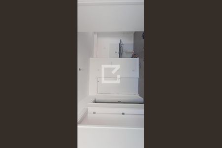 Studio à venda com 38m², 2 quartos e sem vaga Studio à venda com 38m², 2 quartos e sem vagaSala/Cozinha